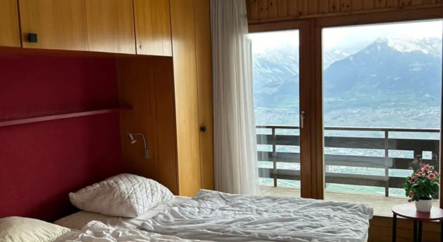 Alluring Apartment in the Heart of Valley, Prenota Appartamento Hotel a Canton Vallese con parcheggio, Parcheggio