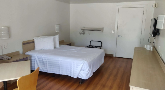 Travelodge by Wyndham Fayetteville, Buchen Sie Gasthaus Fayetteville 