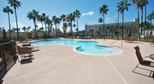 Summit Condo Unit #202 3 Bedrooms 3 Bathrooms Condo, Buchen Sie Hotel Padre Island USA