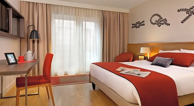 Номер Classic Citadines Michel Hamburg