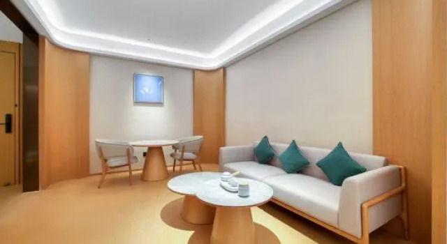 Люкс Deluxe JI Hotel (Taizhou Linhai Duqiao Baolongcheng)