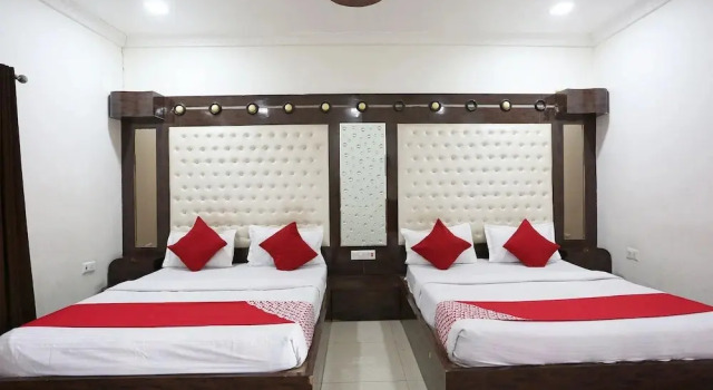 Sibbal Farms By OYO Rooms