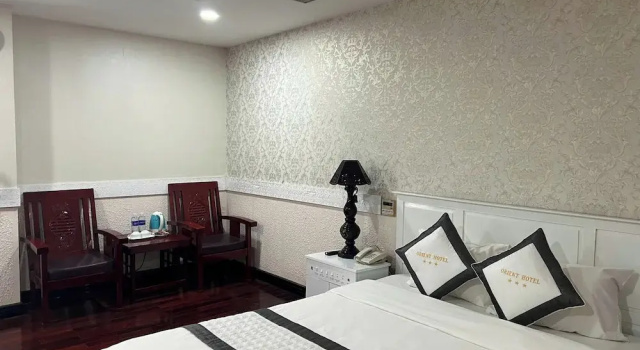 Двухместный номер Superior ORIENT Hotel
