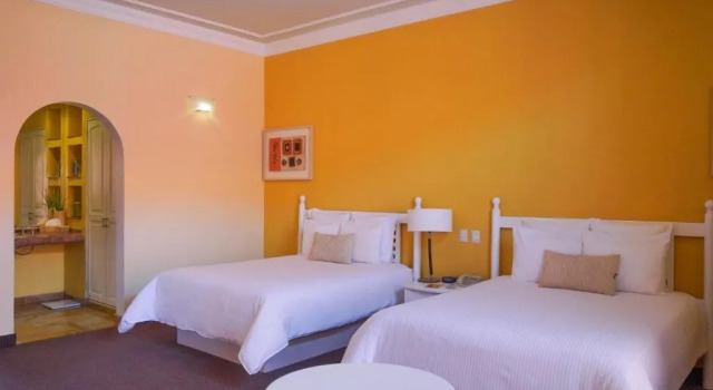 Четырёхместный номер Standard Gran Hotel de Querétaro