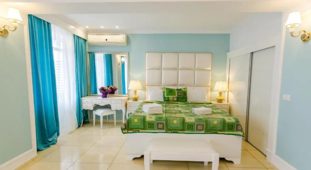 Phoenicia Holiday Resort, Prenota Resort Hotel a Mamaia-Sat con piscina, Piscina