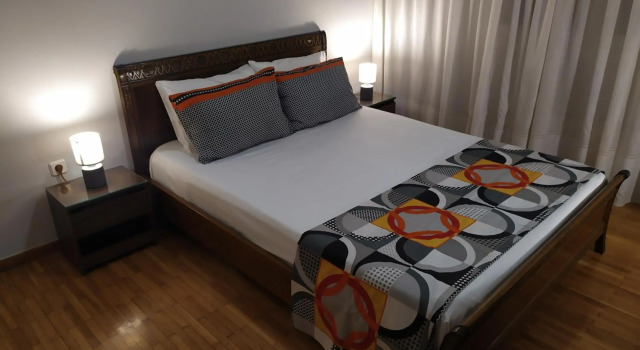 Anna's flat, Book Hotel Volos 