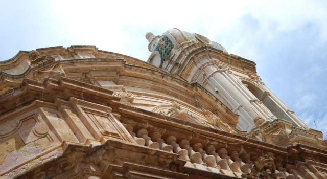Antica Corte delle Ninfee, Historical Private Villa, Book Hotel Hotels in Sicily with Parking, Parking