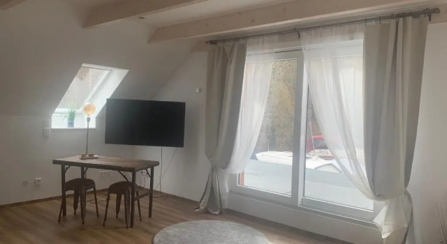 Tiny House oder Ferienwohnung auf der Sunset Marina, Buchen Sie Hotel Spandau Berlin