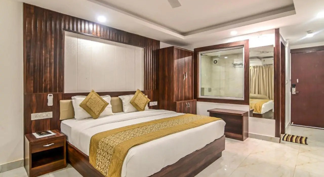 De Falcon Goa Beach Resort, Book Resort Hotels in Goa with a Pool, Swimming Pool