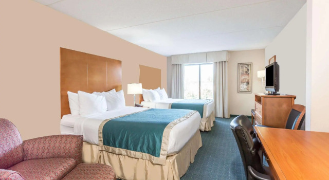 Четырёхместный люкс c 1 комнатой Wingate by Wyndham Richmond Short Pump