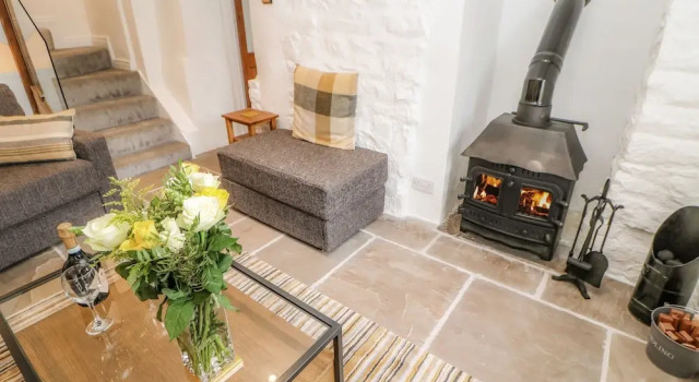 A D Coach House, Varaa Lomakoti Mökit kohteessa Merseyside, Mökki