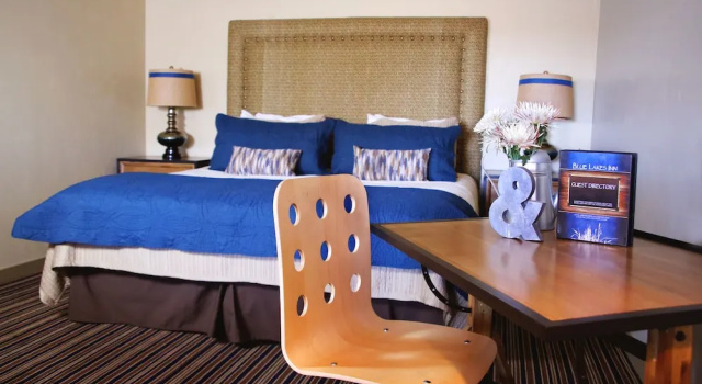 Двухместный люкс Blue Lakes Inn & Extended Stay