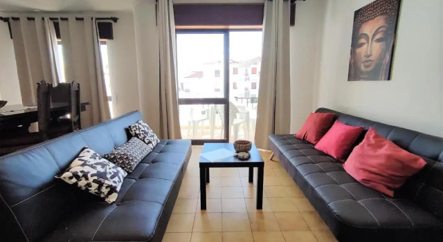 Apartamento V2 Pedro - By Bedzy, Rezerwuj Apartament Hotele w Algarve z parkingiem, Parking