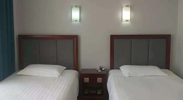 Homeinn Ripple Yun Hotel (Anxin Baiyangdian), Buchen Sie Hotel Anxin 