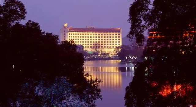 Guilin Bravo Hotel, Забронировать Отель Бизнес-отели Гуйлинь, рядом с Guilin Department Store, 4* 5*
