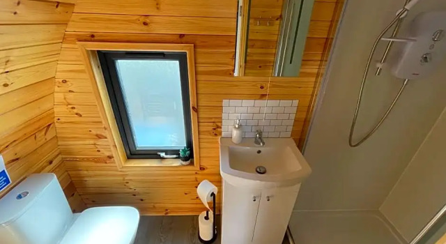 Timber Valley Pods, Забронировать Отель Ньюмилнс 