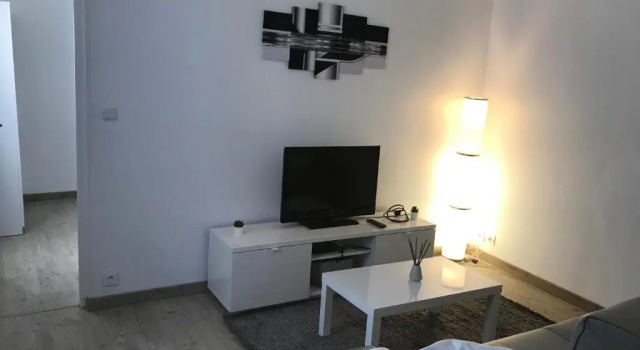 Апартаменты Appartement proche Mer avec appartement au 1er etage et appartement 1 au 2eme etage avec baignoire