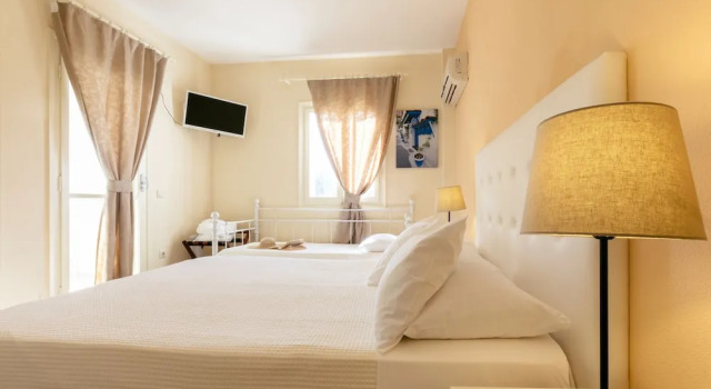 Трёхместный номер Standard с балконом Mikri Vigla Hotel Beach Resort
