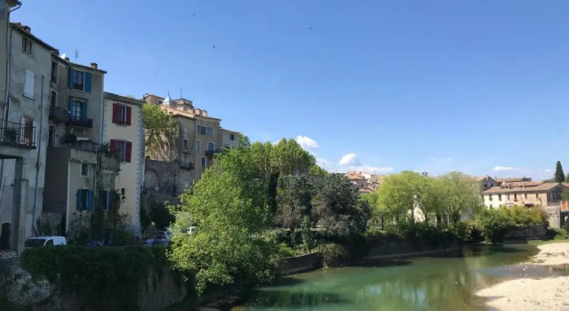 Апартаменты Charmant appartement dans La Catiche de Loutre