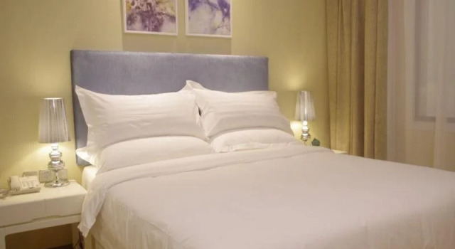 GreenTree Alliance ShangHai WanDa SongJiang University Town Metro Station Hotel