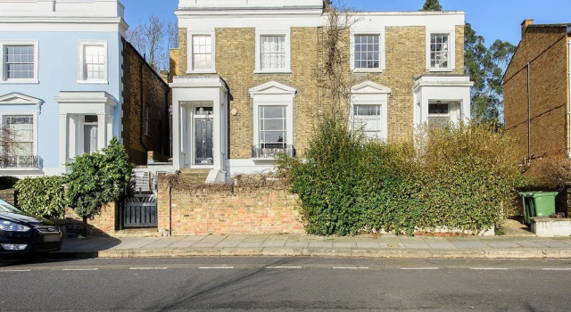 Beautiful 1BR Camden Home, Забронировать Отель Отели Англии 3 звезды, 3*