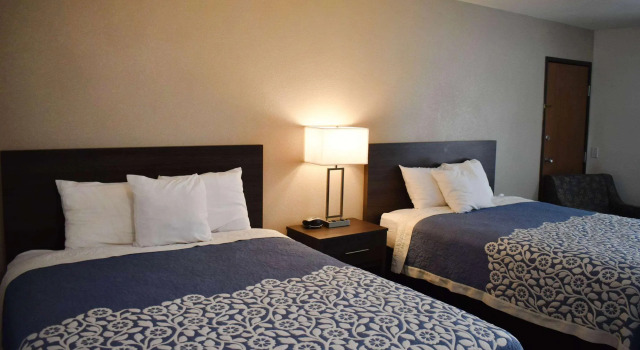 Rodeway Inn Grand Island, Rezerwuj Hotel Grand Island Nebraska