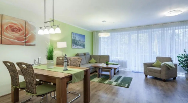 Residenz Seestern Wohnung 22, Забронировать Отель Отели Больтенхаген с бассейном, Бассейн