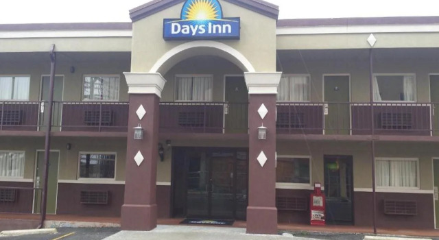 Days Inn by Wyndham Hot Springs, Забронировать Отель Хот-Спрингс Арканзас, рядом с NPS Visitor Center