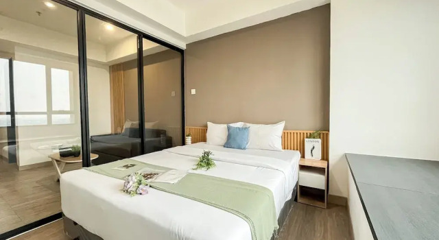 Basic Brown Accent 1Br Apartment Collins Boulevard, Prenota Appartamento Appartamenti a Tangerang, Appartamento