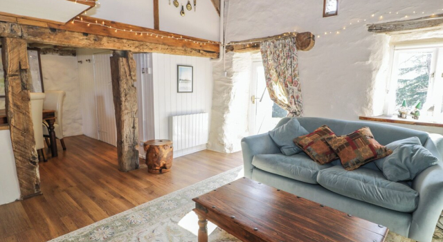 Old Ty'n Y Wern, Buchen Sie Ferienhaus Llangower South Wales