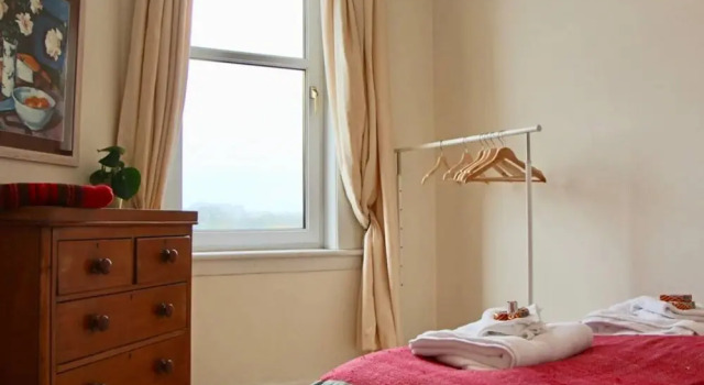 2 Bedroom Flat With Beautiful Views, Prenota Hotel Edimburgo 