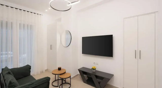 15 Minutes Walk to Acropolis, Minimalist Studio, Забронировать Апартаменты/квартира Афины Острова Саронического залива - Аттика, рядом с Холм Филопаппос
