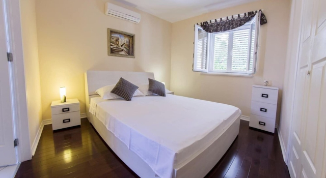 House Jure, Rezerwuj Hotel Hotele w Split Region z parkingiem, Parking
