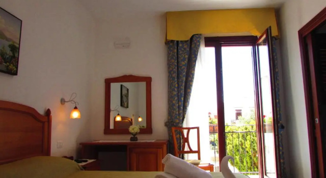 Двухместный номер Superior La Meridiana Hotel