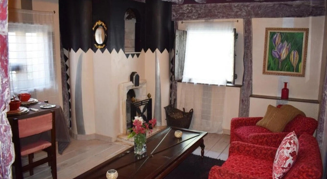 Casa de la Serenidad, Забронировать Отель Вильянасур-Рио-де-Ока 