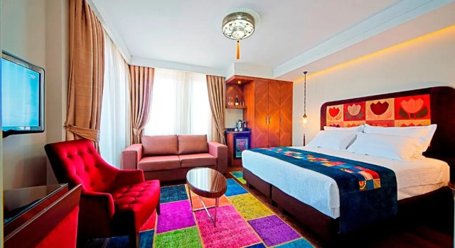 Полулюкс с видом на город Azade Suites