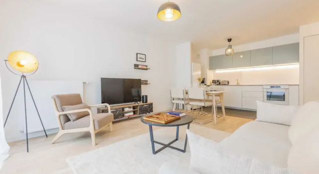 Апартаменты New Apartment - 2br/5p - Puces de Saint-ouen
