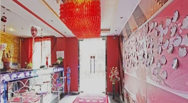 Super 8 by Wyndham Beijing Tao Ran Ting Subway Station West