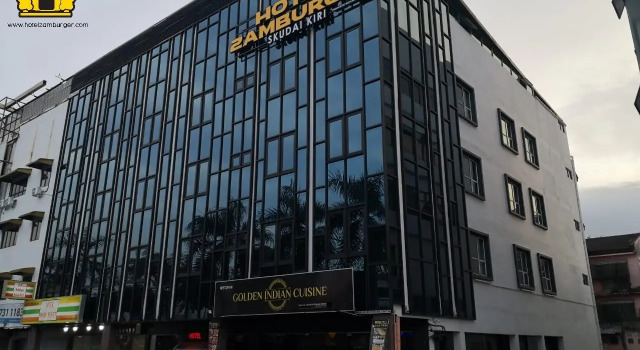 Hotel Zamburger Melin Skudai Kiri, Varaa Hotelli Hotellit Johor pysäköinnillä, Pysäköinti