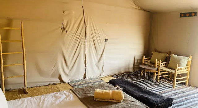 Amskou Camp, Rezervovat Kemp Hotely v Meknes-Tafilalet s parkováním, Parkování