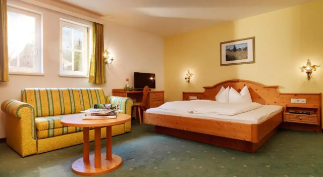 Номер Comfort Posthotel Strengen am Arlberg