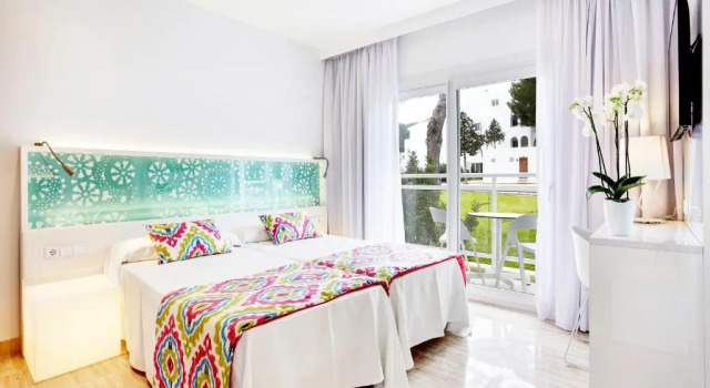 Двухместный номер Standard Grupotel Ibiza Beach Resort