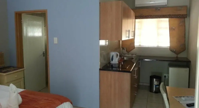 Hotel Pension Casa Africana, Reservar Hotel Hotéis em Windhoek com piscina, perto de Maerua Mall, Piscina