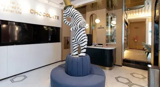Chocolate Hotel