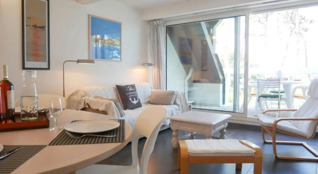 Appartement La Trinité-sur-Mer, 3 pièces, 4 personnes - FR-1-477-191, Забронировать Апартаменты/квартира Отели в центре Ла-Трините-сюр-Мер, в центре