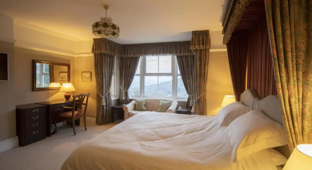 Люкс Cleeve Hill Hotel
