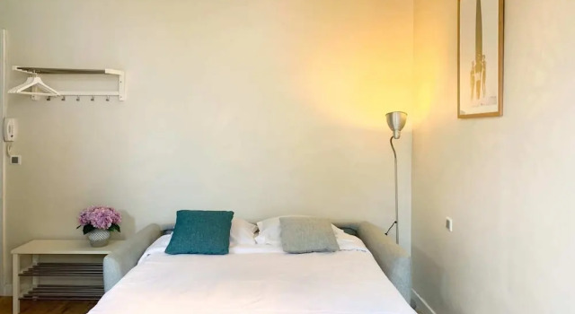 Lovely Studio in Central Biarritz, Забронировать Отель Биарриц French Basque Country