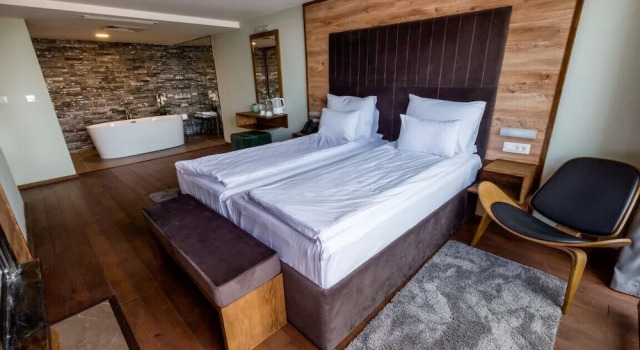 Panorama Hotel & Spa, Book Ferieresort Hoteller i Krushevo med pool, Swimmingpool