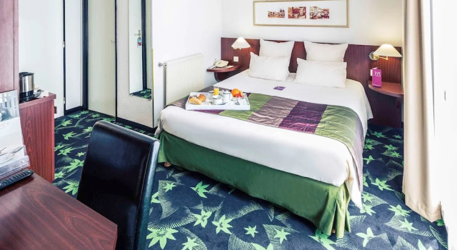 Двухместный номер Standard с балконом Mercure Lourdes Impérial