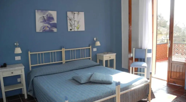 Трёхместный номер Standard Hotel Le Renaie